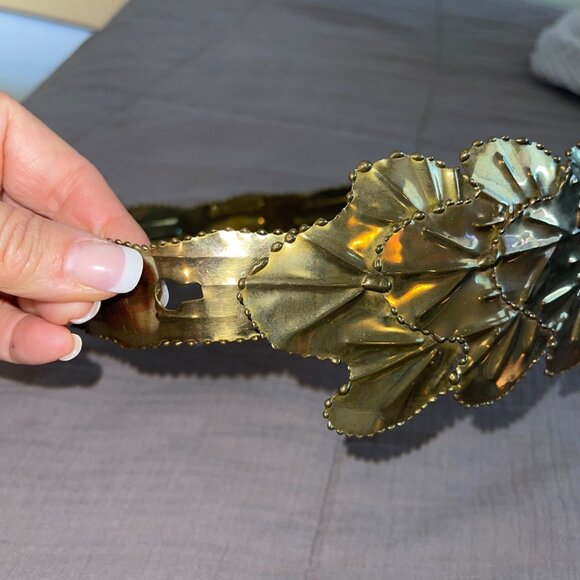 Vintage 1970s Womens Belt Ones Size Gold Statement Adjustable Casual - Picture 6 of 11